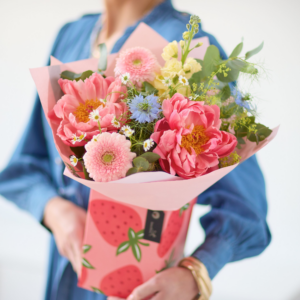 Summer Peony Gift Box 44 56 66 By Coleraine Florist